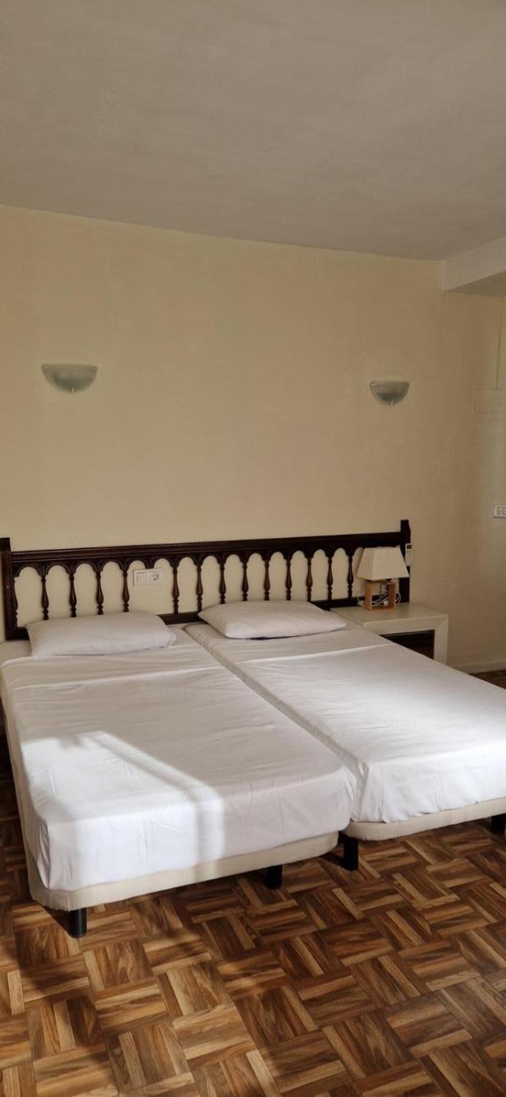 Bermudas-Turis Apartamentos Benidorm Ngoại thất bức ảnh