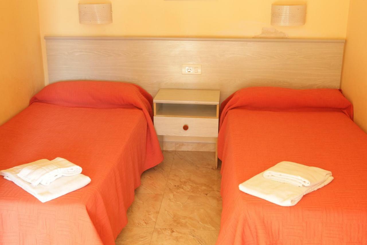 Bermudas-Turis Apartamentos Benidorm Ngoại thất bức ảnh