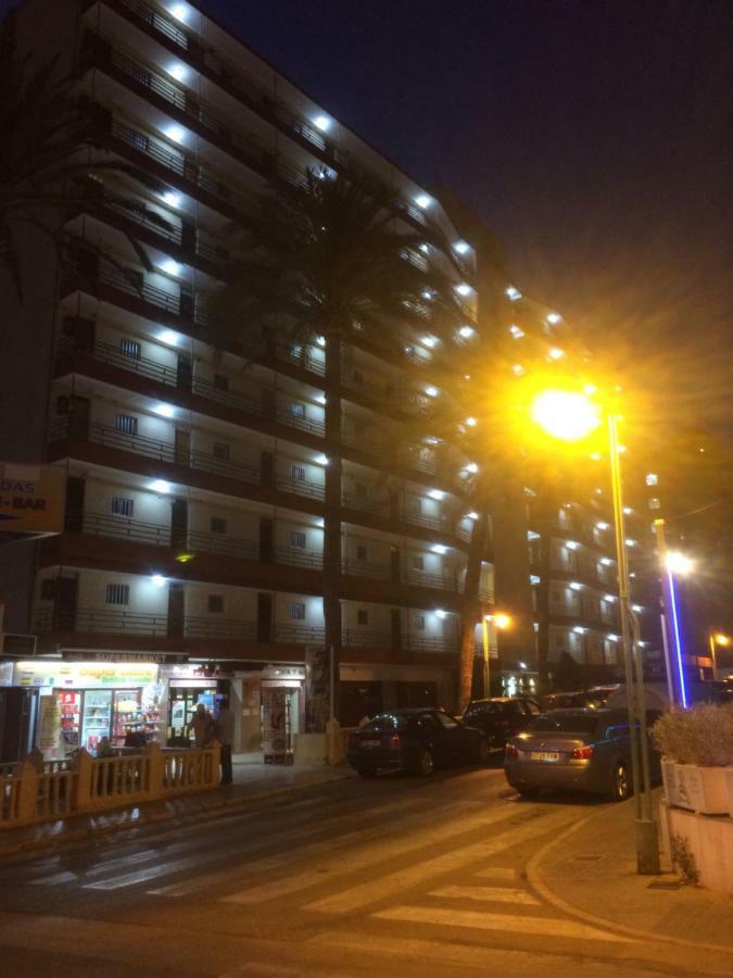 Bermudas-Turis Apartamentos Benidorm Ngoại thất bức ảnh